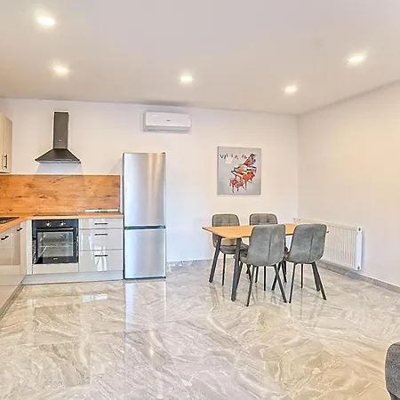 Apartma Luxury